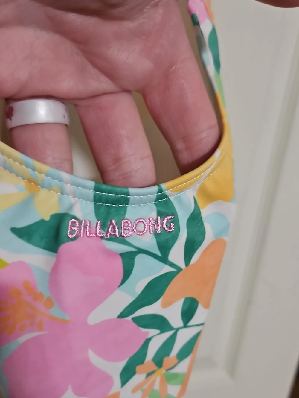 Billabong girls’ sweet